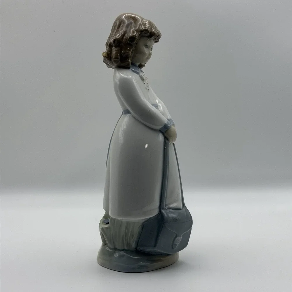 Vintage Lladro Zaphir Porcelain Figurine School Girl Bag Backpack Luster‎ 7.5